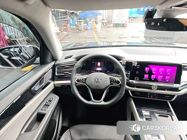 Volkswagen Tourang 2022 Черный из Китая, фото 5