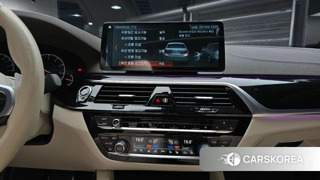 BMW 5 Series (G30) 2019 Белый из Кореи, фото 5
