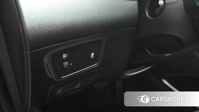 Hyundai Tucson (NX4) 2023 Серебристо-серый из Кореи, фото 5