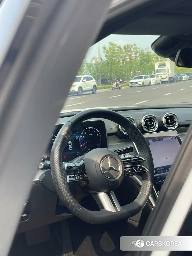 Mercedes-Benz Class C 2023 Белый из Китая, фото 5
