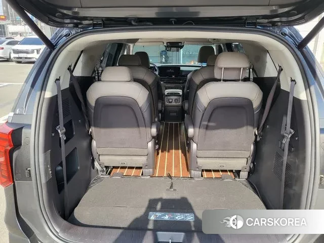 Kia The New Carnival 4th Generation 2024 Серый из Кореи, фото 5