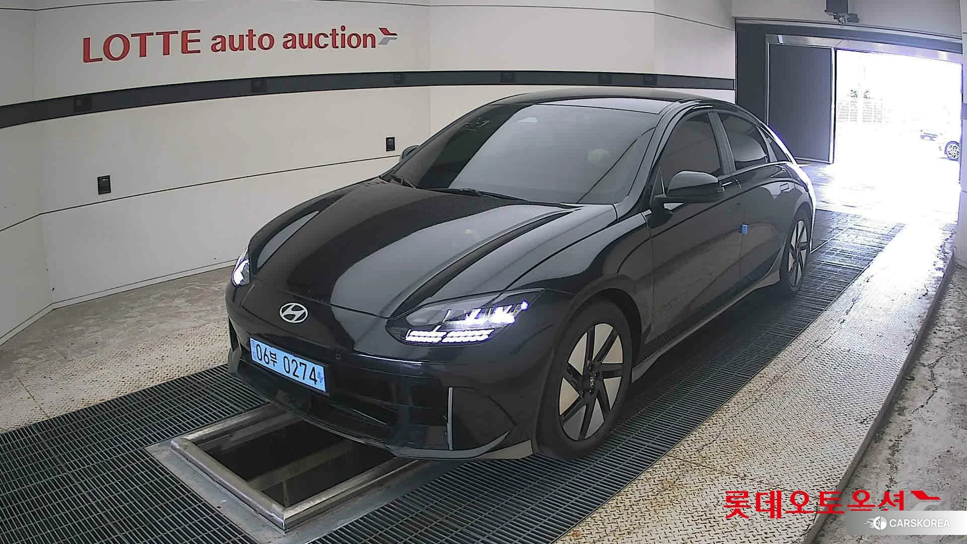 Hyundai IONIQ 6 2023 Черный из Кореи, фото 5