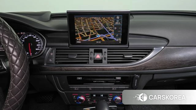 Audi New A6 2018 Серебристо-серый из Кореи, фото 5