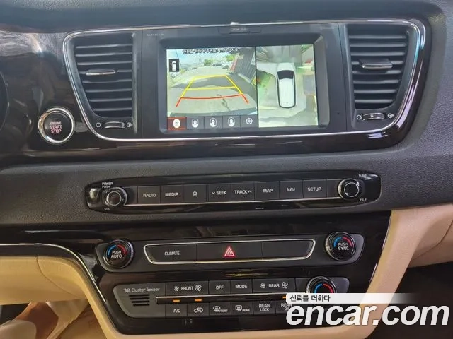 Kia The New Carnival 2019 Белый из Кореи, фото 5