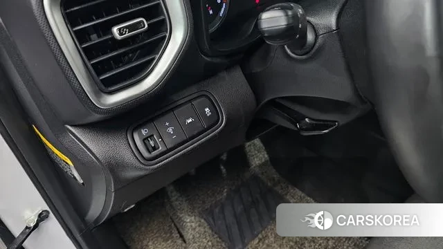 Hyundai Venue 2019 Белый из Кореи, фото 5