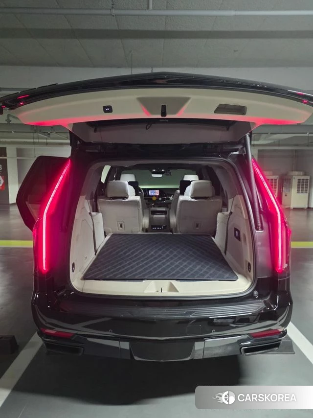Cadillac Escalade 5th Generation 2022 Черный из Кореи, фото 5