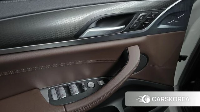 BMW X4 (G02) 2023 Белый из Кореи, фото 5