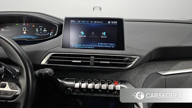 Peugeot 5008 second generation 2018 Белый из Кореи, фото 5