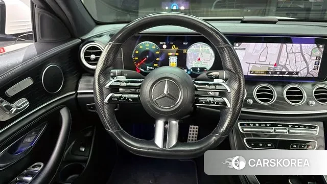 Mercedes-Benz E-Class W213 2020 Белый из Кореи, фото 5