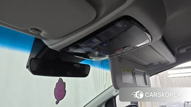 Hyundai Staria 2022 Белый из Кореи, фото 5