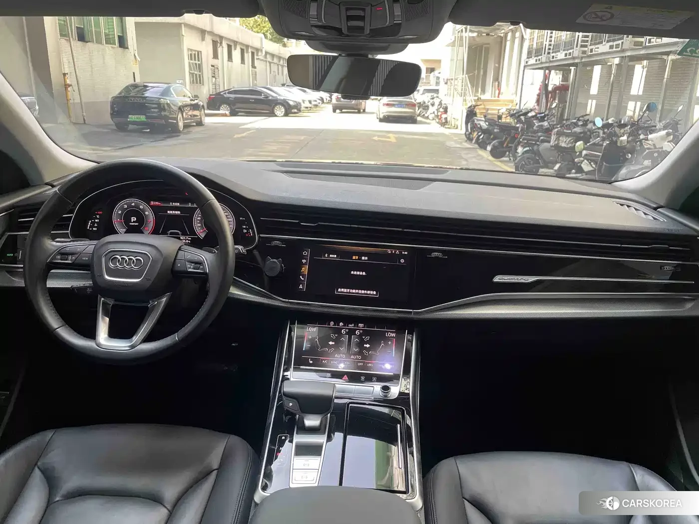 Audi Q8 2020 Silver/gray из Китая, фото 5