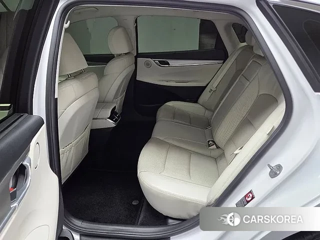 Hyundai The New Grandeur IG Hybrid 2022 Белый из Кореи, фото 5