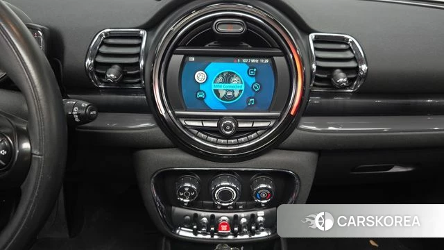 Mini Cooper Clubman 2019 Черный из Кореи, фото 5