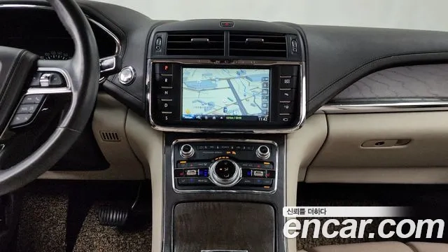 Lincoln Continental 10th Generation 2018 Белый из Кореи, фото 5