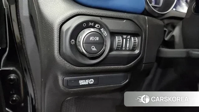 Jeep Gladiator (JT) 2022 Черный из Кореи, фото 5