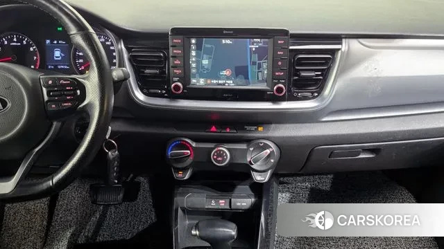 Kia Stonic 2018 Серый из Кореи, фото 5