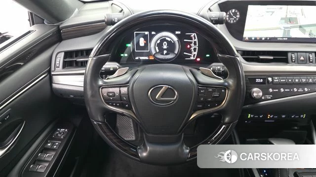 Lexus ES300h 7th generation 2021 Черный из Кореи, фото 5