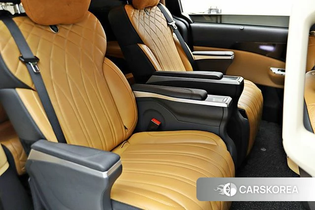 Kia Carnival 4th generation 2023 Черный из Кореи, фото 5