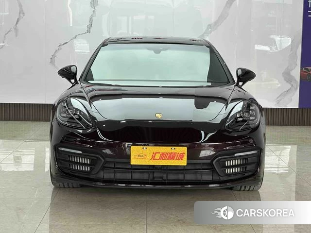 Porsche Panamera 2023 Красный из Китая, фото 5
