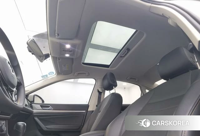 Volkswagen Lavida 2020 Белый из Китая, фото 5