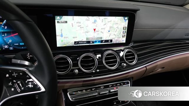 Mercedes-Benz E-Class W213 2023 Белый из Кореи, фото 5