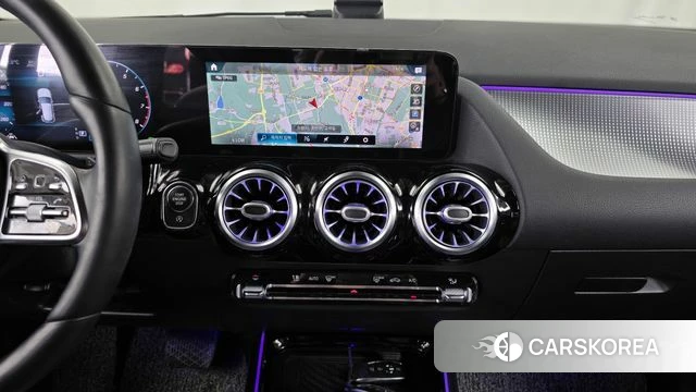 Mercedes-Benz GLA - Class H247 2021 Белый из Кореи, фото 5