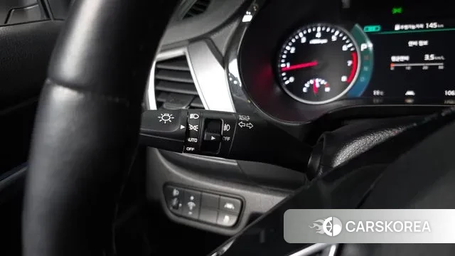 Kia Seltos 2022 Белый из Кореи, фото 5