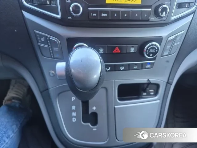 Hyundai The New Grand Starex 2018 Белый из Кореи, фото 5