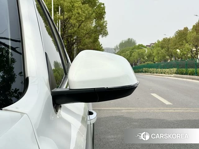 Roewe RX5 2020 Белый из Китая, фото 5
