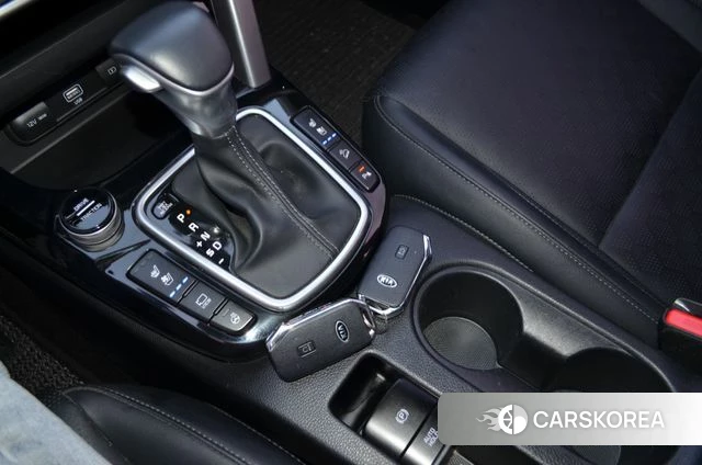 Kia Seltos 2019 Белый из Кореи, фото 5