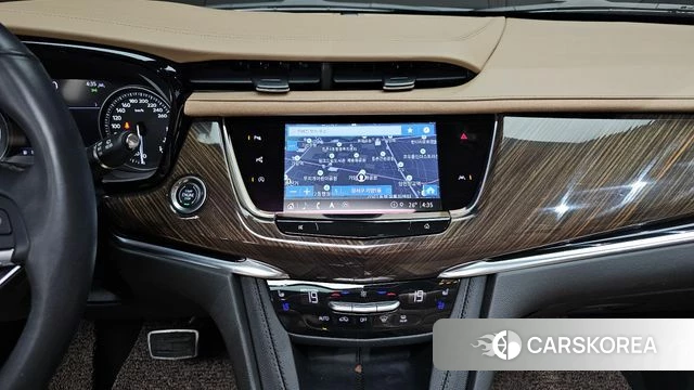 Cadillac XT6 2023 Белый из Кореи, фото 5