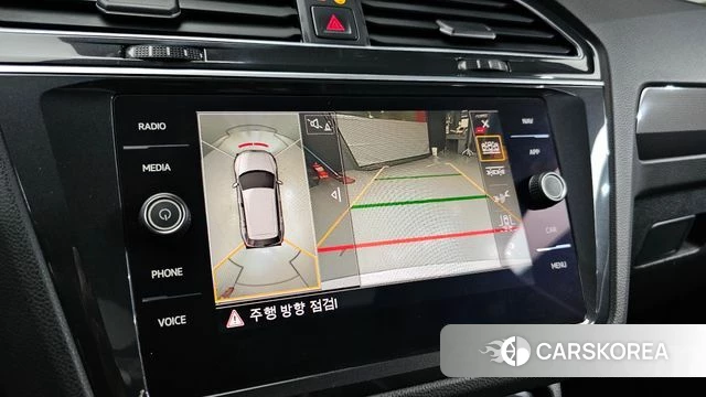 Volkswagen Tiguan second Generation 2020 Белый из Кореи, фото 5