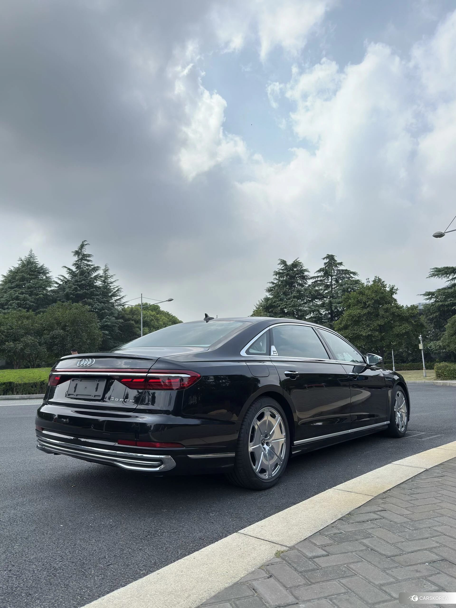Audi A8 2022 Черный из Китая, фото 5