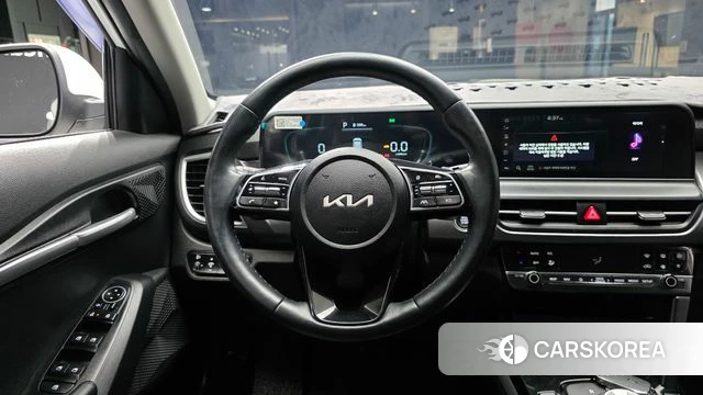 Kia The New Seltos 2023 Белый из Кореи, фото 5