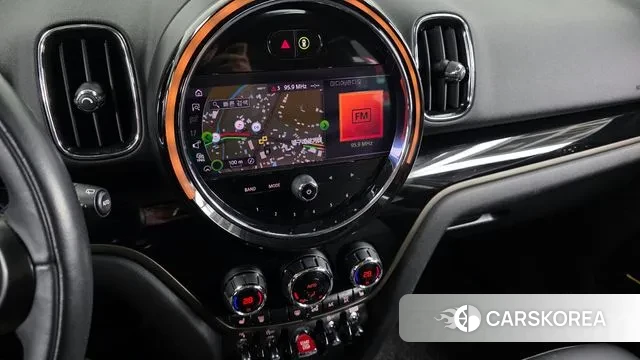 Mini Cooper D Countryman 2021 Серебристо-серый из Кореи, фото 5