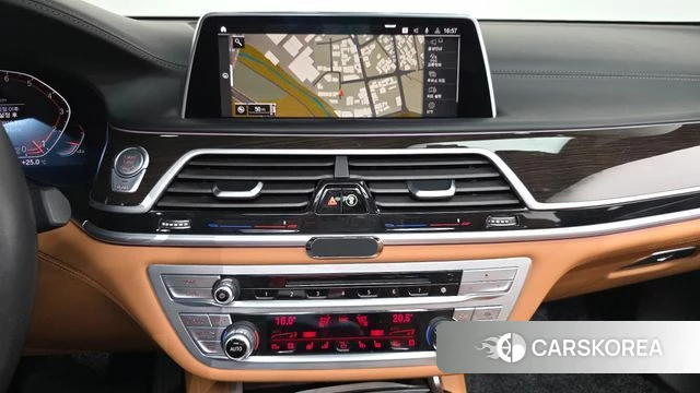 BMW 7 Series (G11) 2019 Серый из Кореи, фото 5