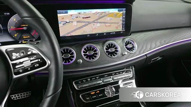 Mercedes-Benz E-Class W213 2018 Белый из Кореи, фото 5