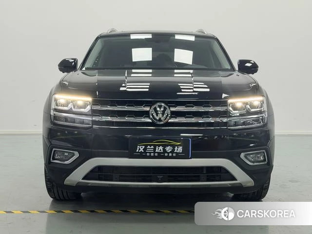 Volkswagen Tourang 2021 Черный из Китая, фото 5