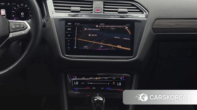 Volkswagen Tiguan Allspace 2022 Черный из Кореи, фото 5
