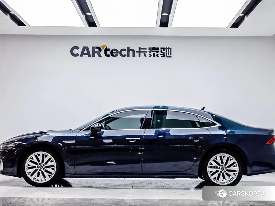 Audi A7L 2024 Синий из Китая, фото 5