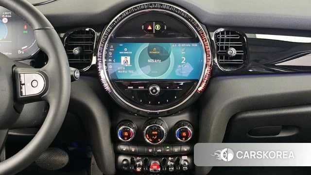 Mini Cooper 2022 Черный из Кореи, фото 5