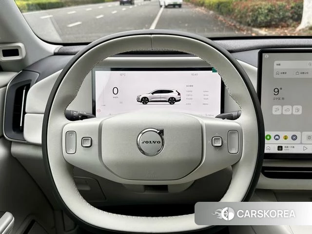 Volvo XC70 2026 Темно-серый из Китая, фото 5