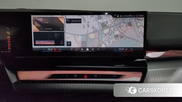 BMW 5 Series (G60) 2025 Черный из Кореи, фото 5