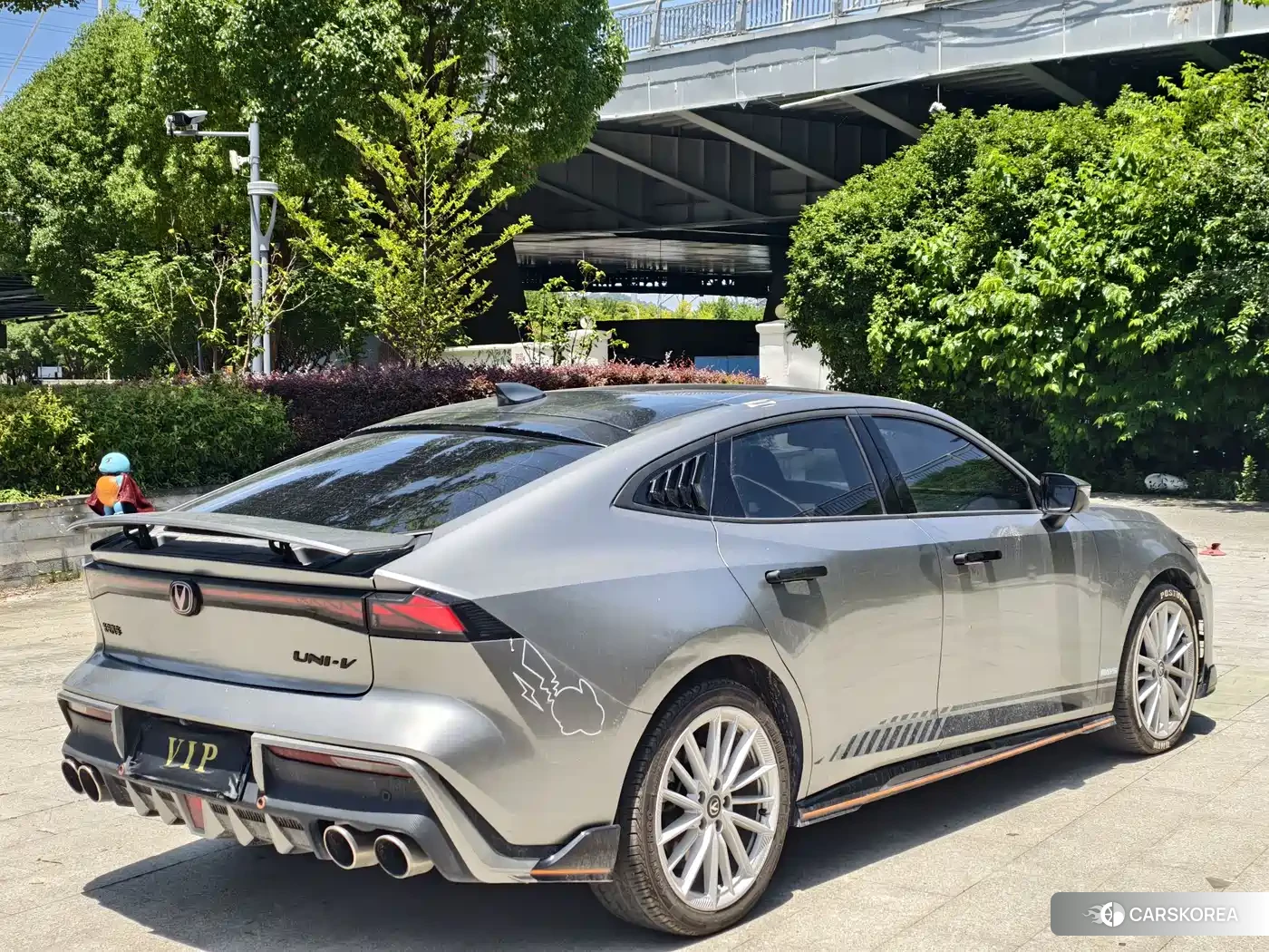 Chang'an Changan UNI-V 2023 Silver/gray из Китая, фото 5