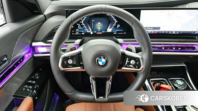 BMW 7 Series (G70) 2025 Белый из Кореи, фото 5