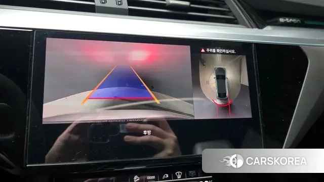 Audi e-Tron 2021 Белый из Кореи, фото 5