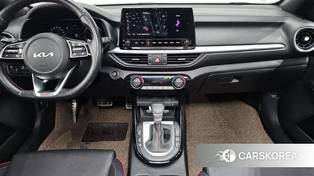 Kia The New K3 2nd generation 2022 Красный из Кореи, фото 5