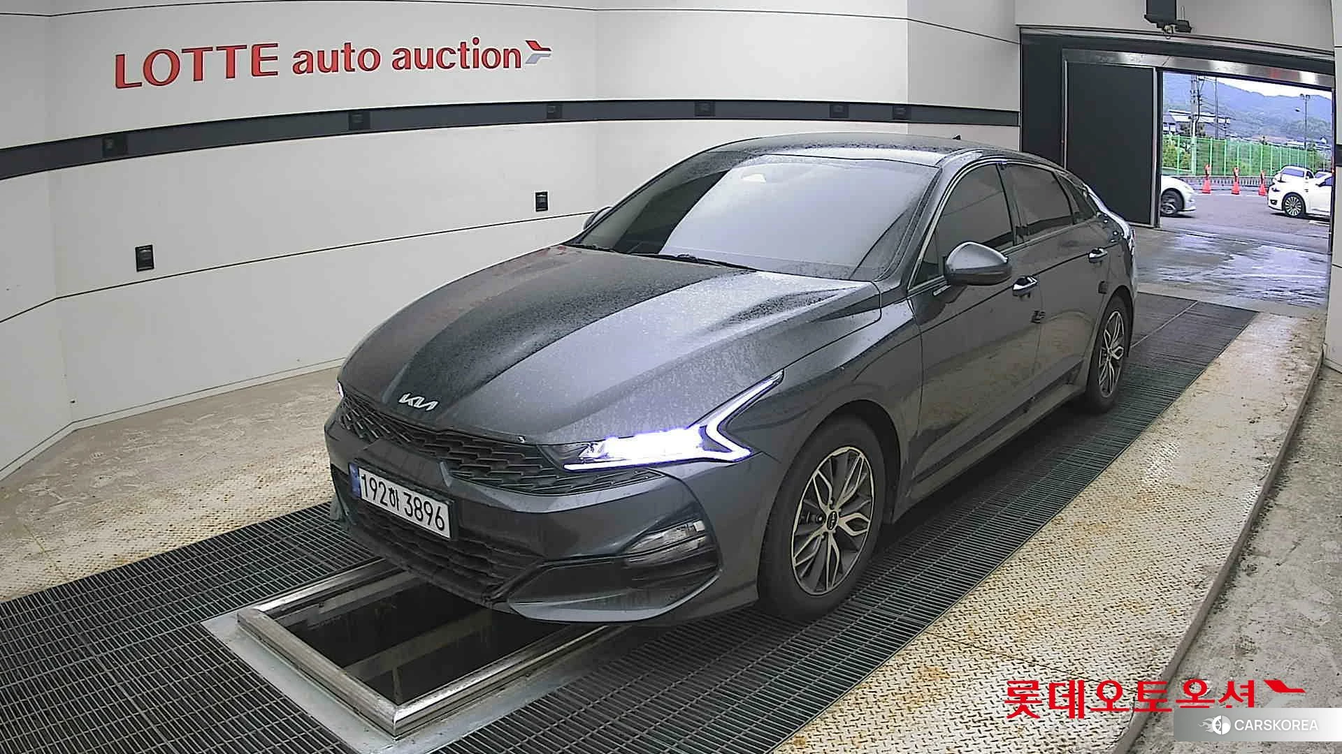Kia K5 2023 Interstellagray из Кореи, фото 5