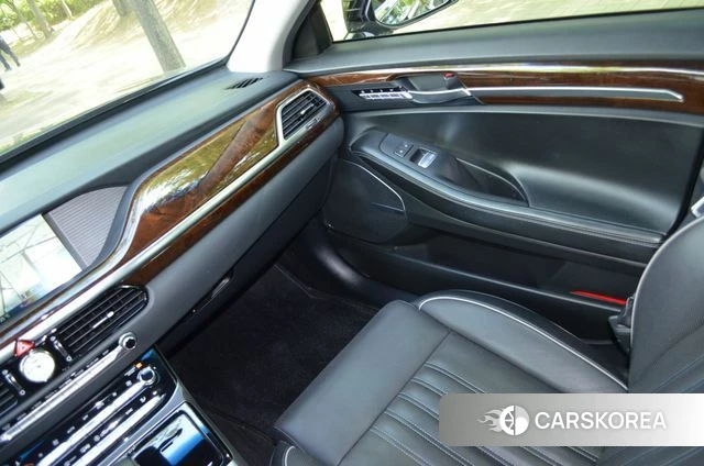 Genesis EQ900 2018 Черный из Кореи, фото 5