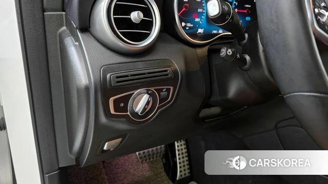 Mercedes-Benz GLC-Class X253 2021 Белый из Кореи, фото 5